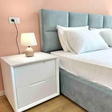 Seaview Luxury Apartament *