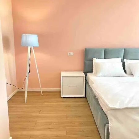 Seaview Luxury Apartament دراس